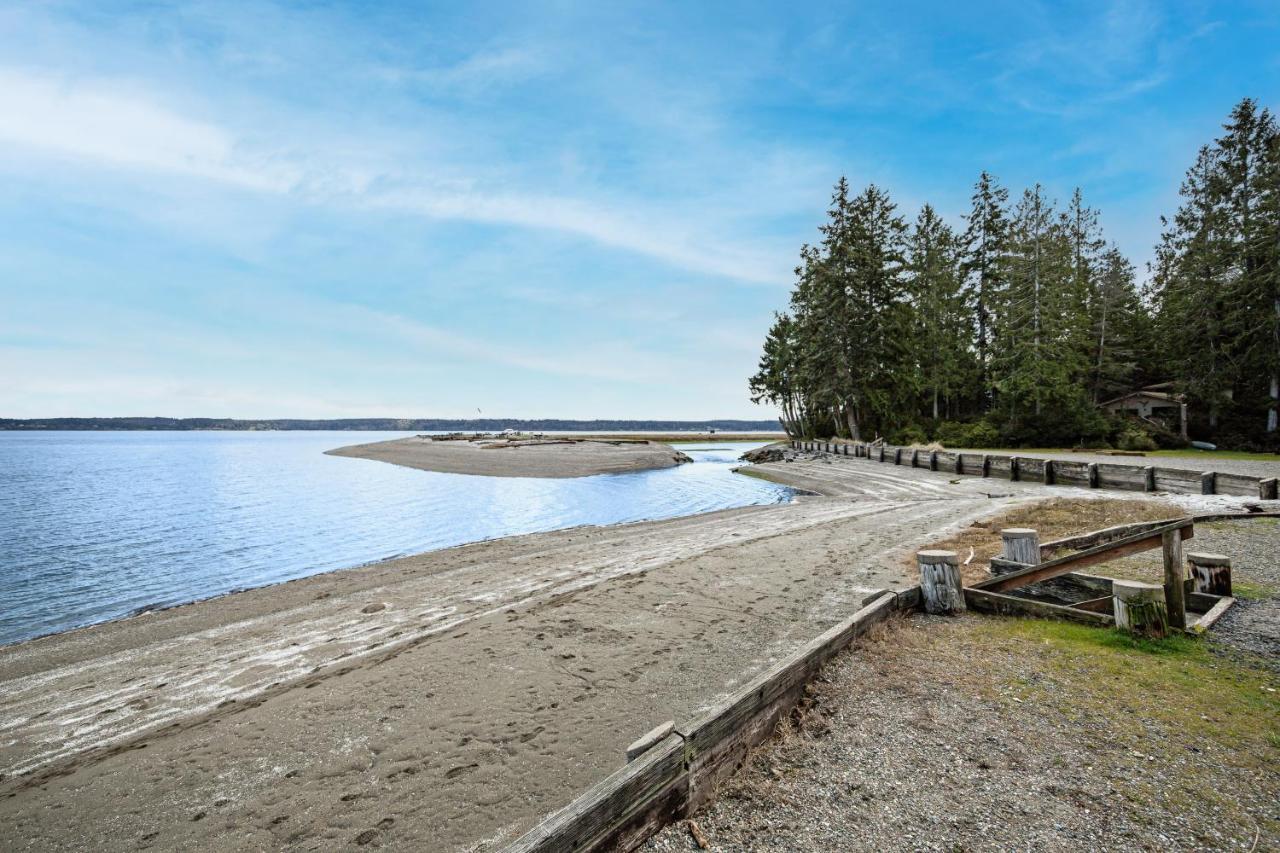 Hartstene Pointe Haven Shelton Extérieur photo